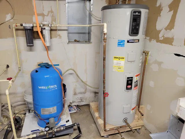 $325,000 | 46-48 Overfar Way, Hermon, ME 04401