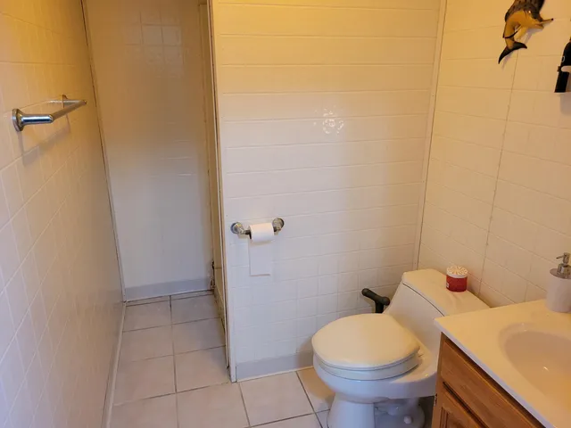 $325,000 | 46-48 Overfar Way, Hermon, ME 04401