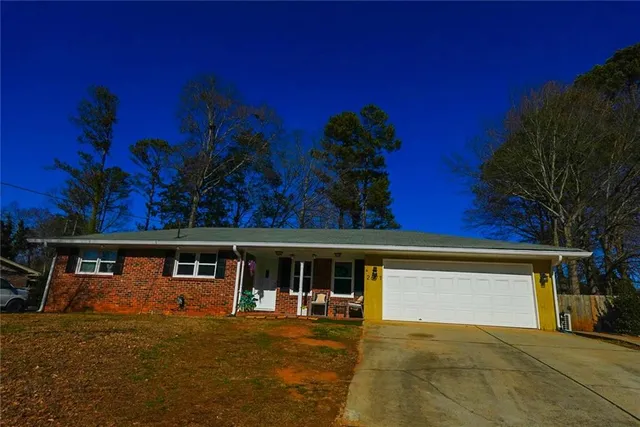 $402,000 | 2671 Kings Circle Northwest, Lawrenceville, GA 30044