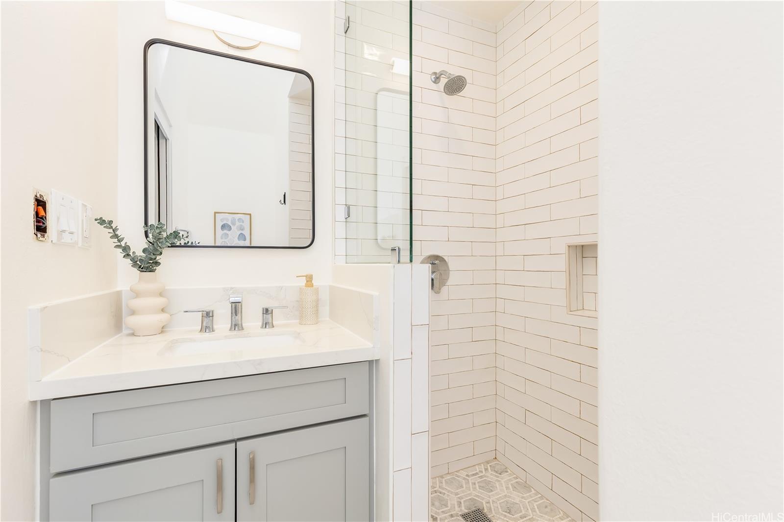 1455 Kalanikai Place, Unit 40 Honolulu, HI 96821 - Photo 15 of 25