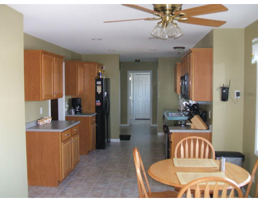 319 Springdale Road Westfield, MA 01085 - Photo 5 of 10 Gallery Image 5