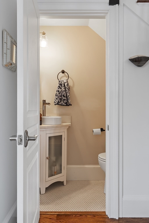 46 Washburn Street, Unit 46 Watertown, MA 02472 - Photo 13 of 36