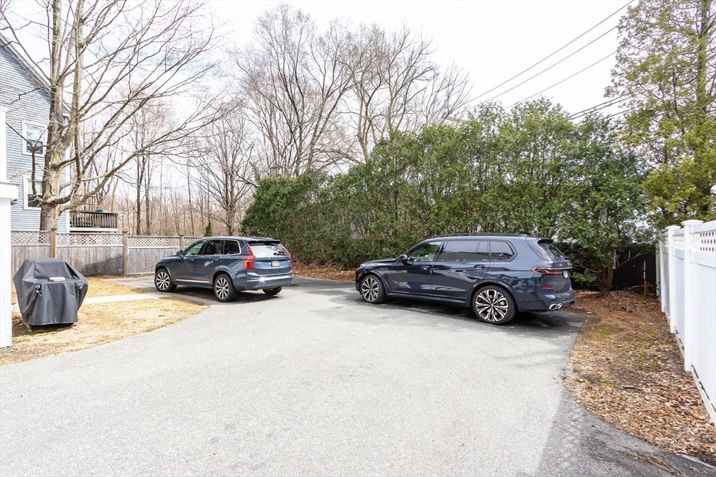 46 Washburn Street, Unit 46 Watertown, MA 02472 - Photo 34 of 36
