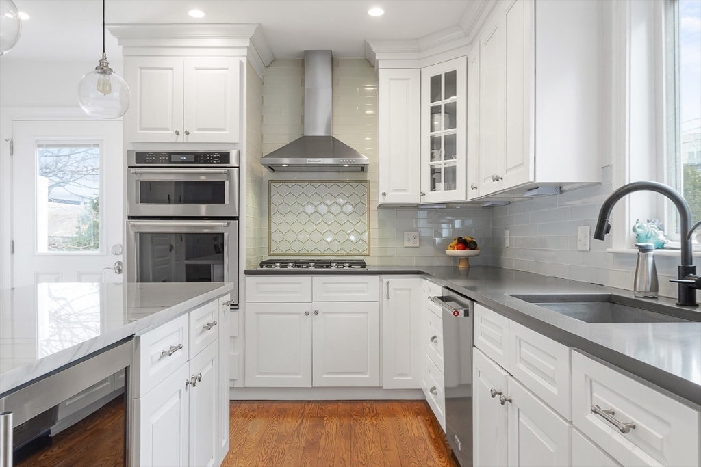 46 Washburn Street, Unit 46 Watertown, MA 02472 - Photo 7 of 36