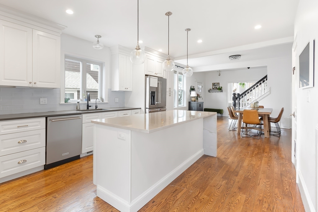 46 Washburn Street, Unit 46 Watertown, MA 02472 - Photo 8 of 36