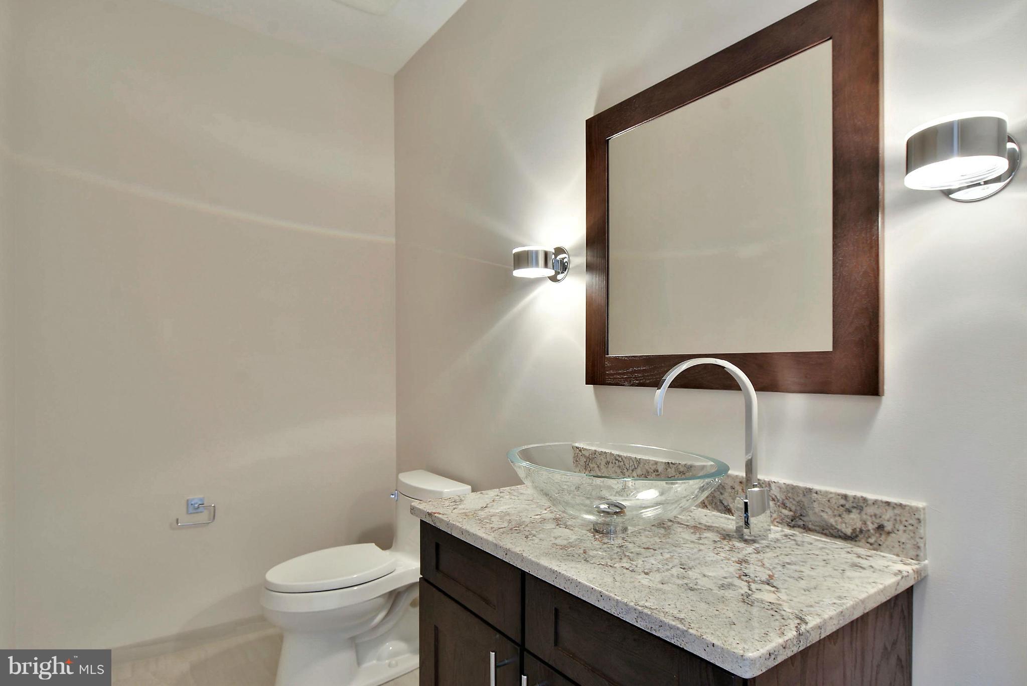 480 South River Landing Road, Unit 480 Edgewater, MD 21037 - Photo 9 of 30 Bath