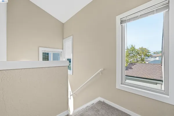 $1,390,000 | 3325 Kimberly Way, San Mateo, CA 94403