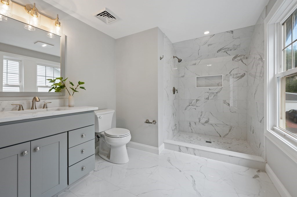8 Shepard Street Marblehead, MA 01945 - Photo 22 of 27 Gallery Image 22