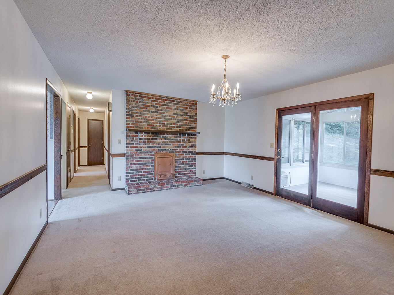 9695 Warrensburg Road Mosheim, TN 37818 - Photo 6 of 34 H_Pickering-Warrensburg-Road-Interior-82