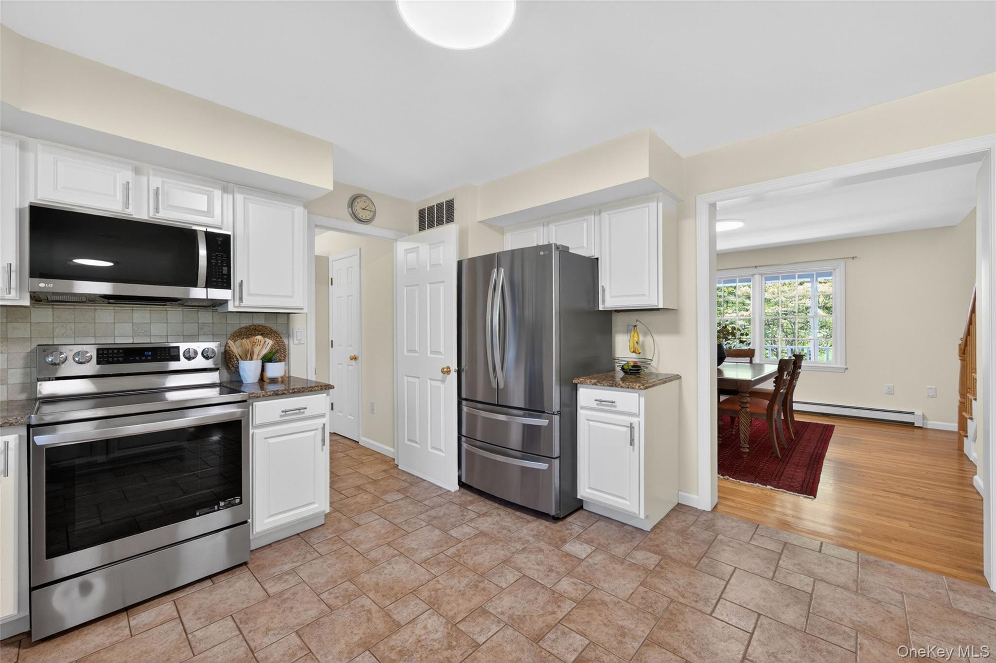 1484 Jacob Road Cortlandt Manor, NY 10567 - Photo 6 of 23