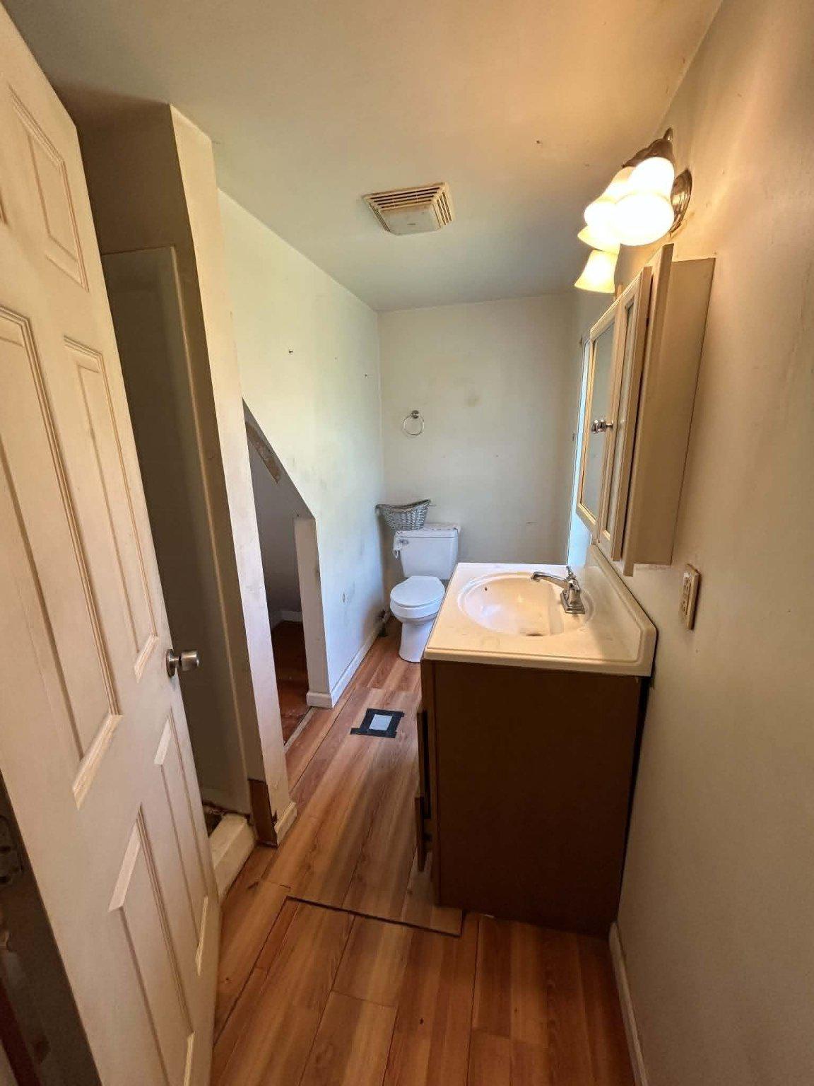 2439 Asquith Island Road Crapo, MD 21626 - Photo 13 of 14 Bright and airy bathroom retreat.