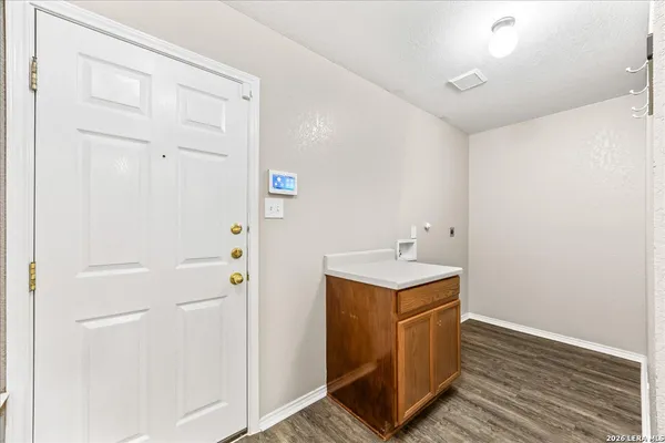 $1,650 | 5430 Tomas Circle, San Antonio, TX 78240