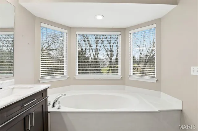 $368,999 | 1916 Providence Estate Drive, Wentzville, MO 63385