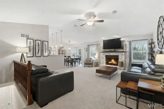 $368,999 | 1916 Providence Estate Drive, Wentzville, MO 63385