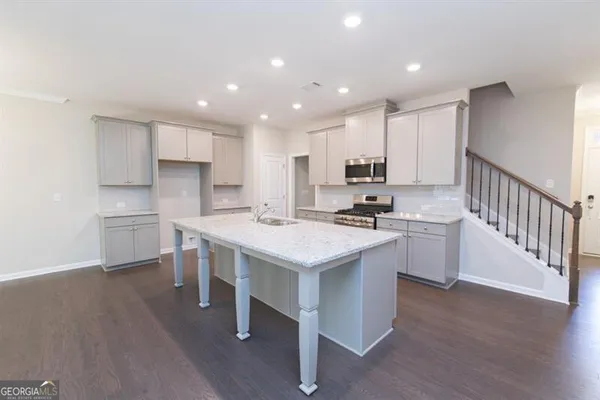 $2,400 | 1626 Lansing Bluff Walk, Unit 1626, Lawrenceville, GA 30043