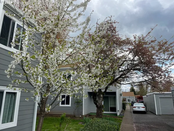 $139,900 | 2700 Southeast 138th Avenue, Unit 4, Portland, OR 97236