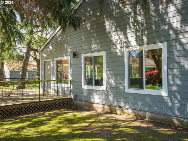 $139,900 | 2700 Southeast 138th Avenue, Unit 4, Portland, OR 97236