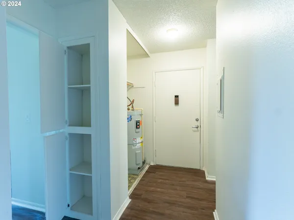 $139,900 | 2700 Southeast 138th Avenue, Unit 4, Portland, OR 97236