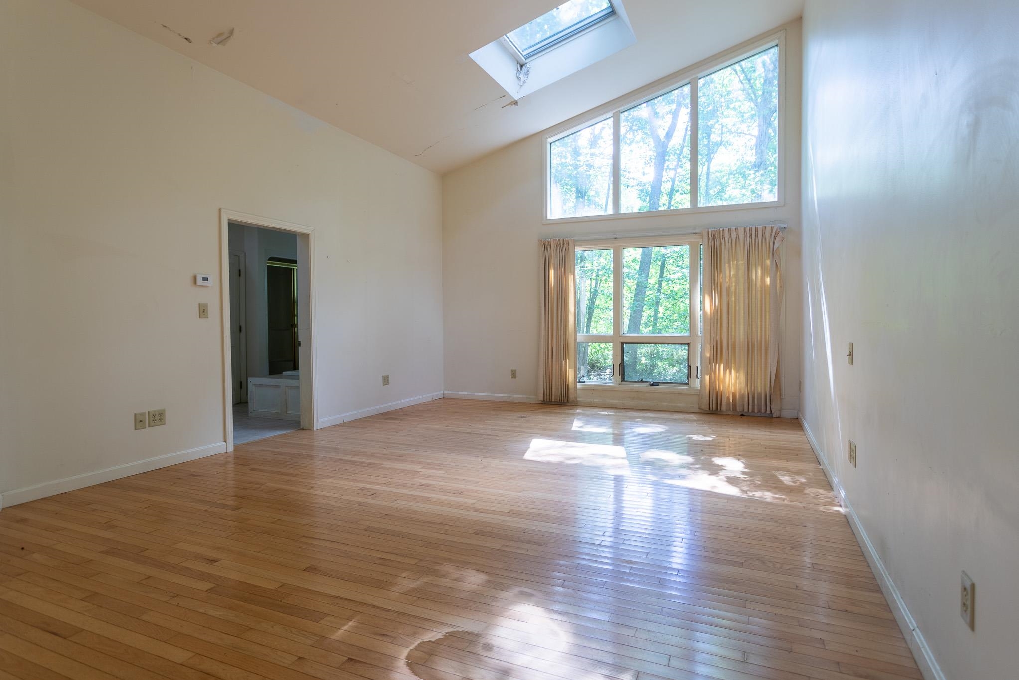 90 Locke Road Rye, NH 03870 - Photo 17 of 33