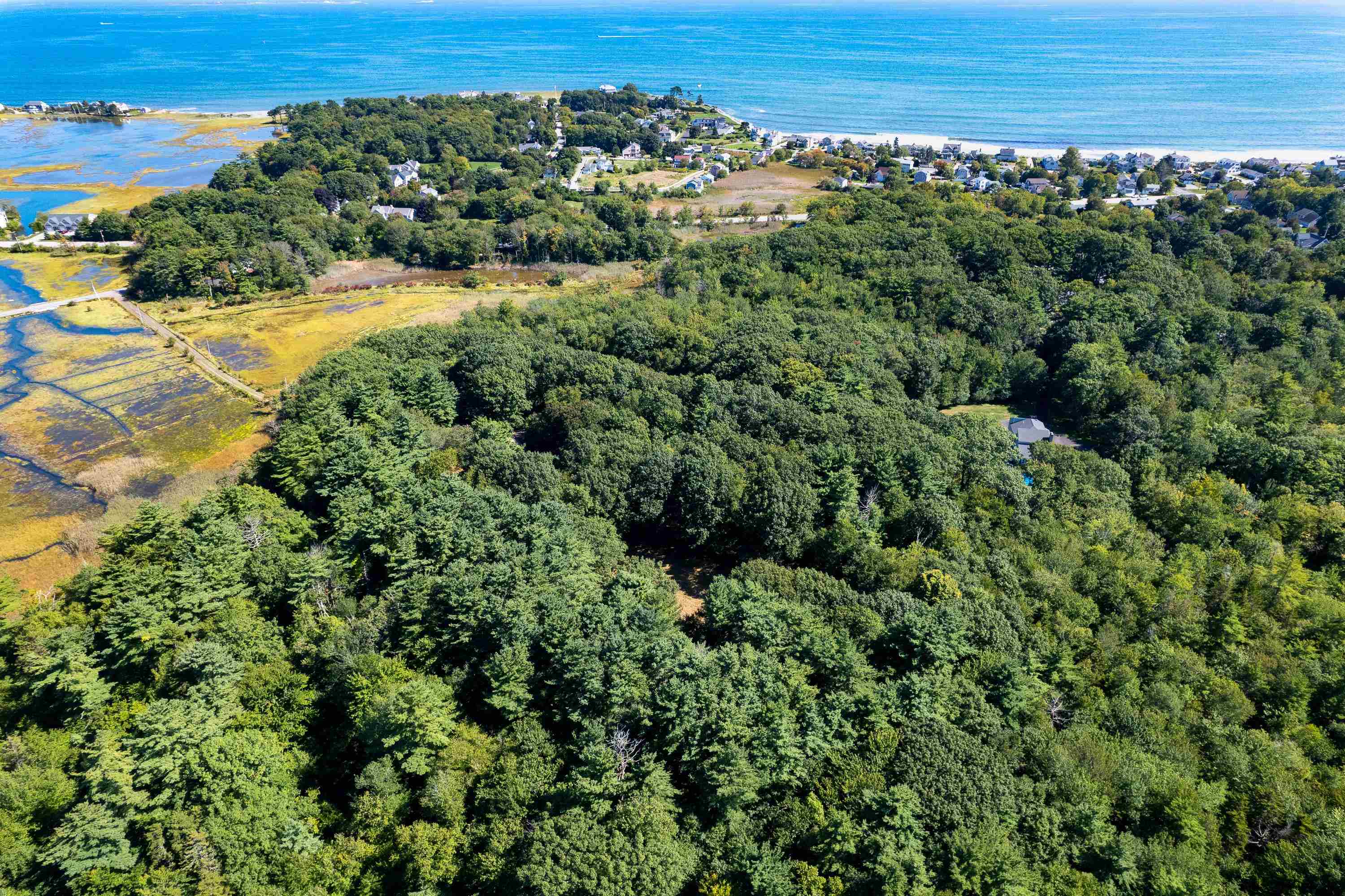 90 Locke Road Rye, NH 03870 - Photo 10 of 33