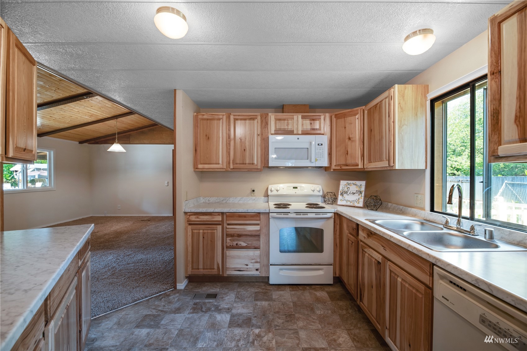 22865 Bridgewater Road Sedro-Woolley, WA 98284 - Photo 13 of 26 Gallery Image 13