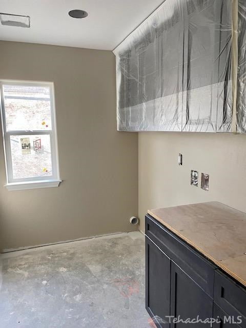 20920 Ridgeway Drive Tehachapi, CA 93561 - Photo 8 of 13 Gallery Image 8
