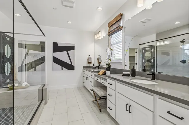 $950,000 | 3018 Huntington Way, Sacramento, CA 95818