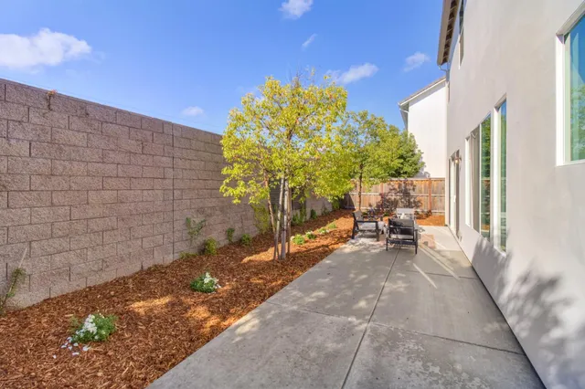 $950,000 | 3018 Huntington Way, Sacramento, CA 95818