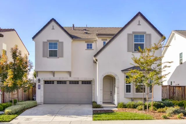 $950,000 | 3018 Huntington Way, Sacramento, CA 95818