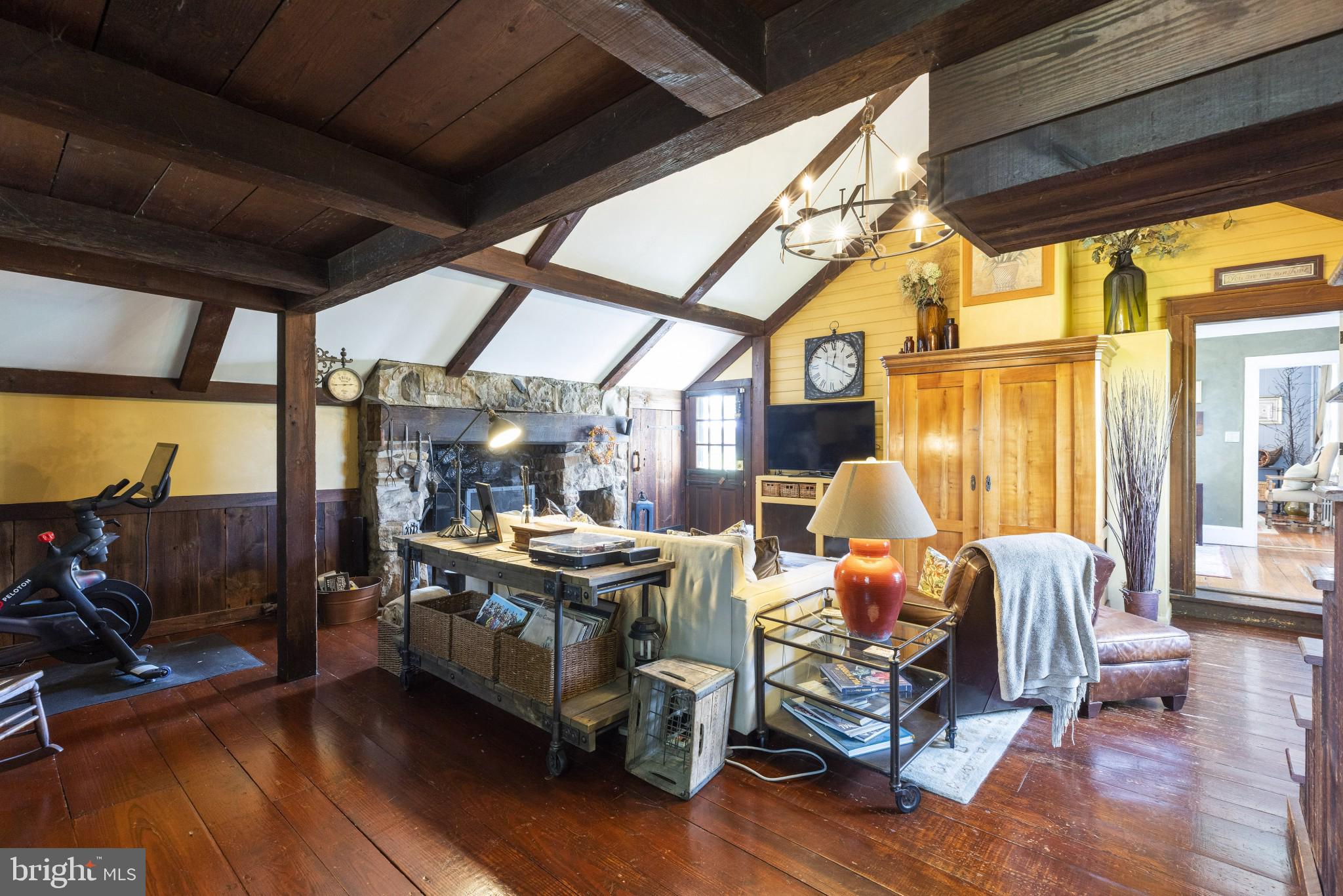 5231 Upper Mountain Road New Hope, PA 18938 - Photo 14 of 47 Gallery Image 14