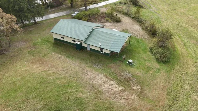 $350,000 | 54982 Smith Road, Utica, WI 54628