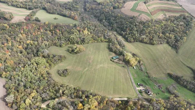 $350,000 | 54982 Smith Road, Utica, WI 54628