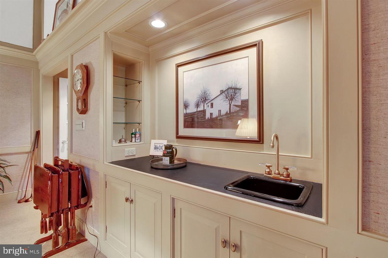 1130 Millcreek Road York, PA 17404 - Photo 5 of 34 Gallery Image 5