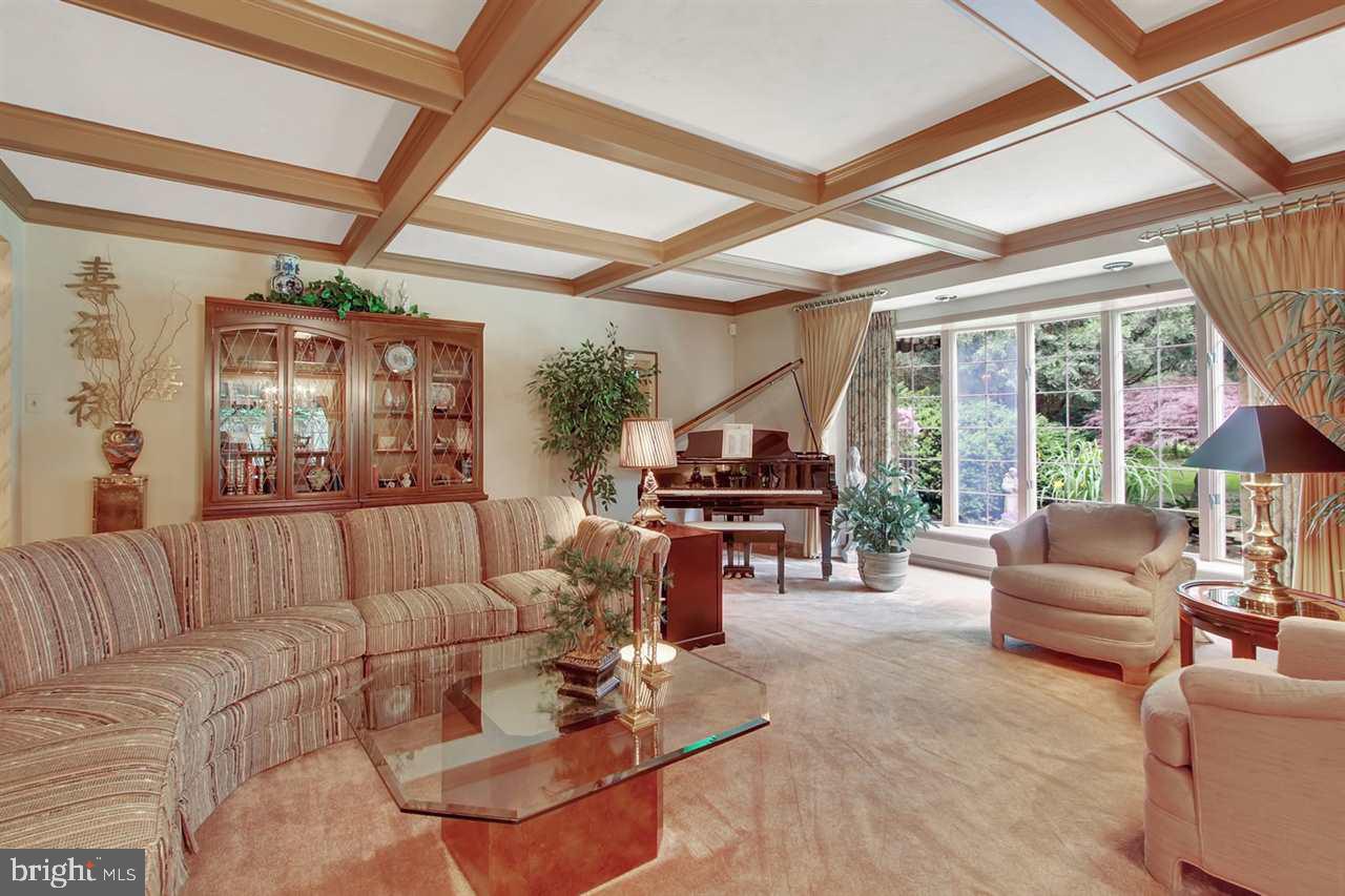 1130 Millcreek Road York, PA 17404 - Photo 7 of 34 Gallery Image 7