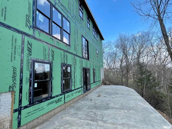 $865,000 | 4100 Vistaridge Court, Peoria, IL 61615