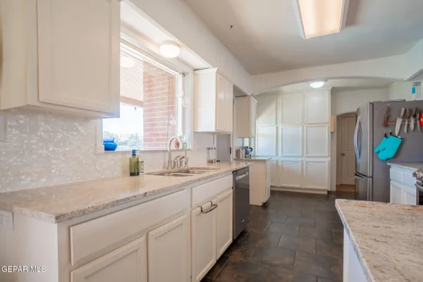 $640,000 | 3408 Lebanon Avenue, El Paso, TX 79930