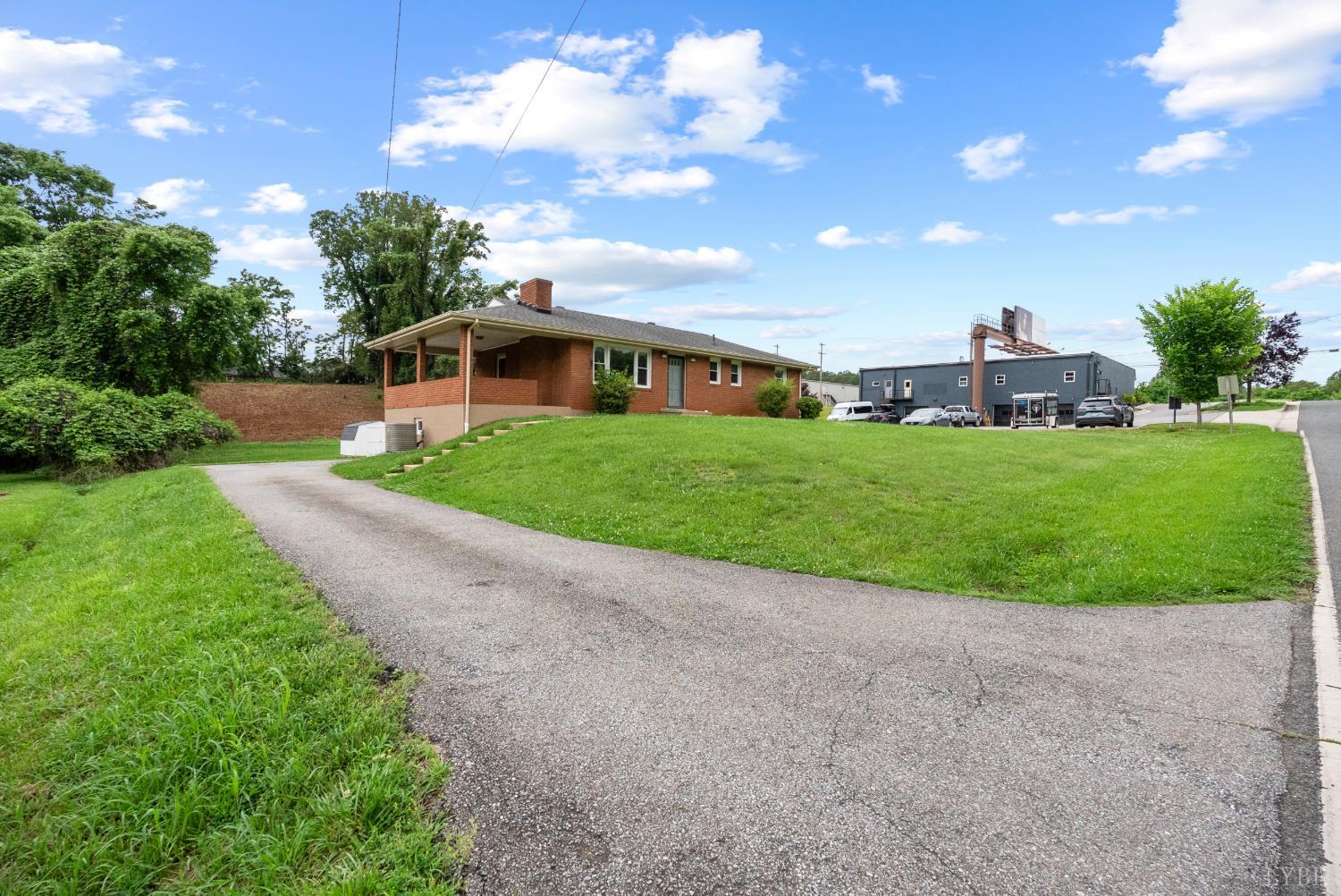 106 Bryant Road Lynchburg, VA 24502 - Photo 5 of 50