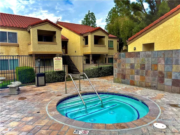 a house view with a outdoor space