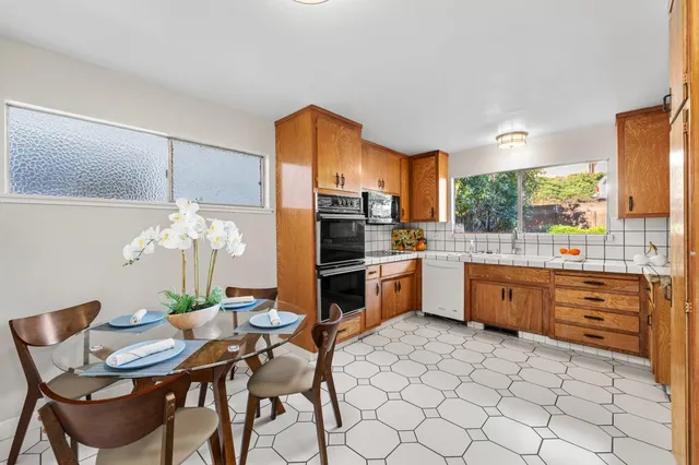 $2,199,950 | 3208 Upper Lock Avenue, Belmont, CA 94002