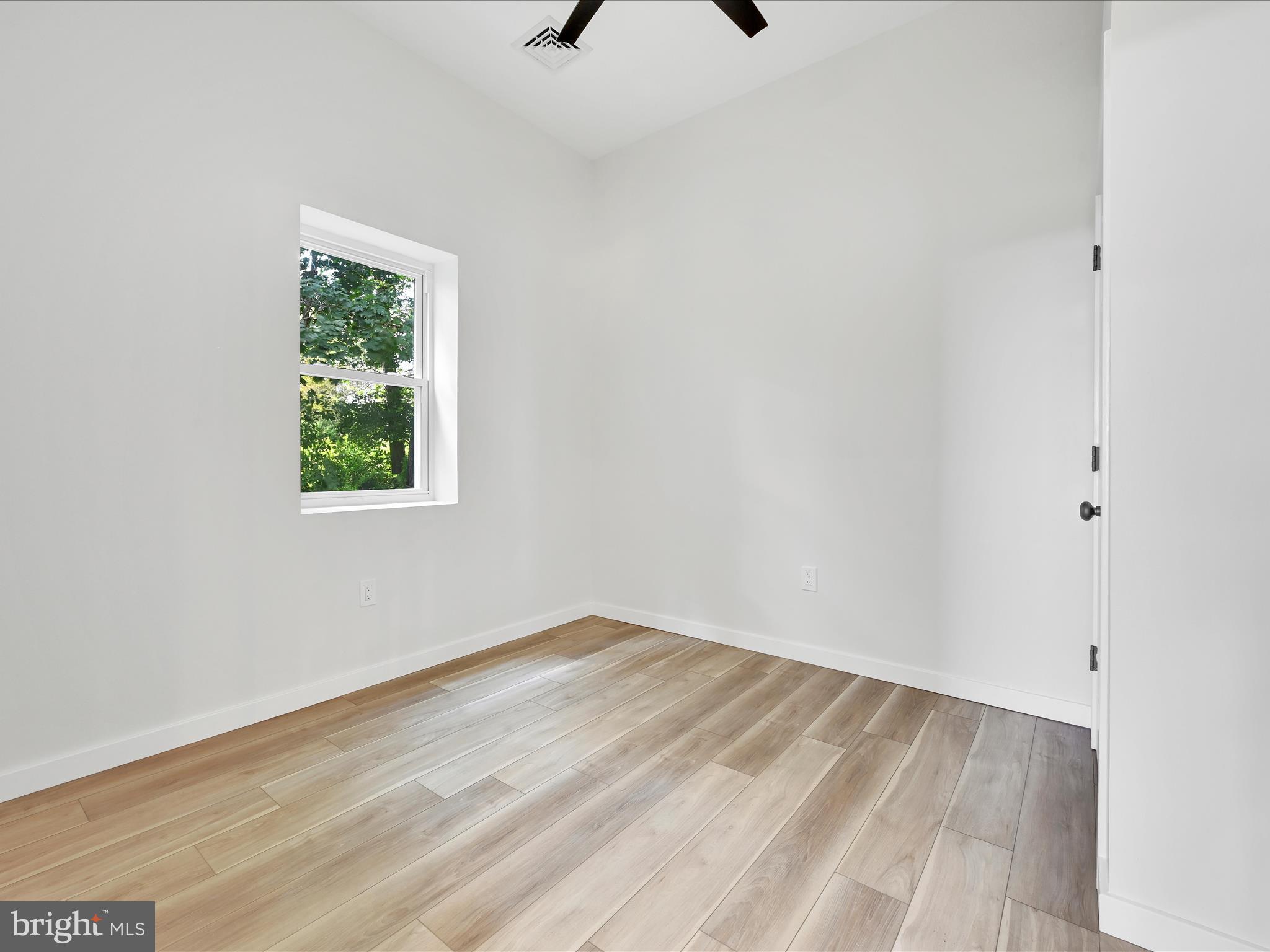 1056 West Leesport Road Leesport, PA 19533 - Photo 17 of 30