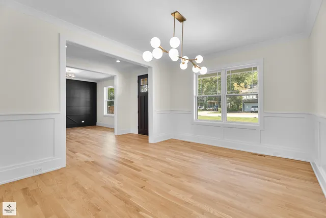 $1,679,000 | 705 Glendale Road, Glenview, IL 60025