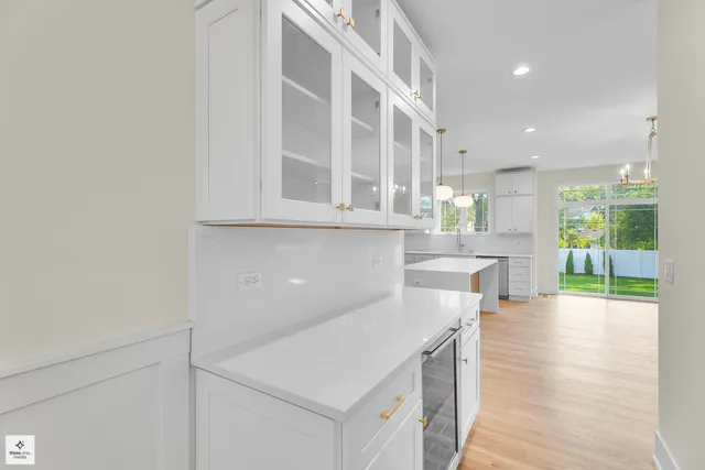 $1,679,000 | 705 Glendale Road, Glenview, IL 60025