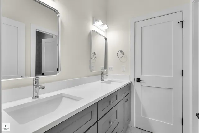 $1,679,000 | 705 Glendale Road, Glenview, IL 60025