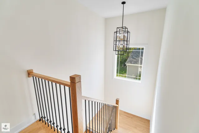 $1,679,000 | 705 Glendale Road, Glenview, IL 60025