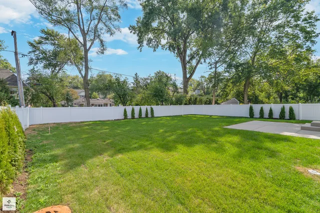 $1,679,000 | 705 Glendale Road, Glenview, IL 60025