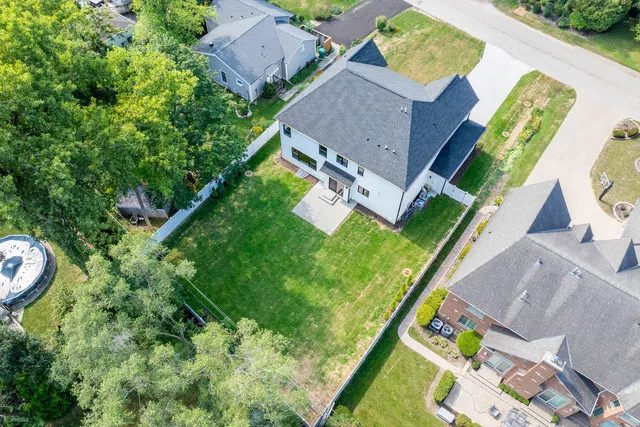 $1,679,000 | 705 Glendale Road, Glenview, IL 60025