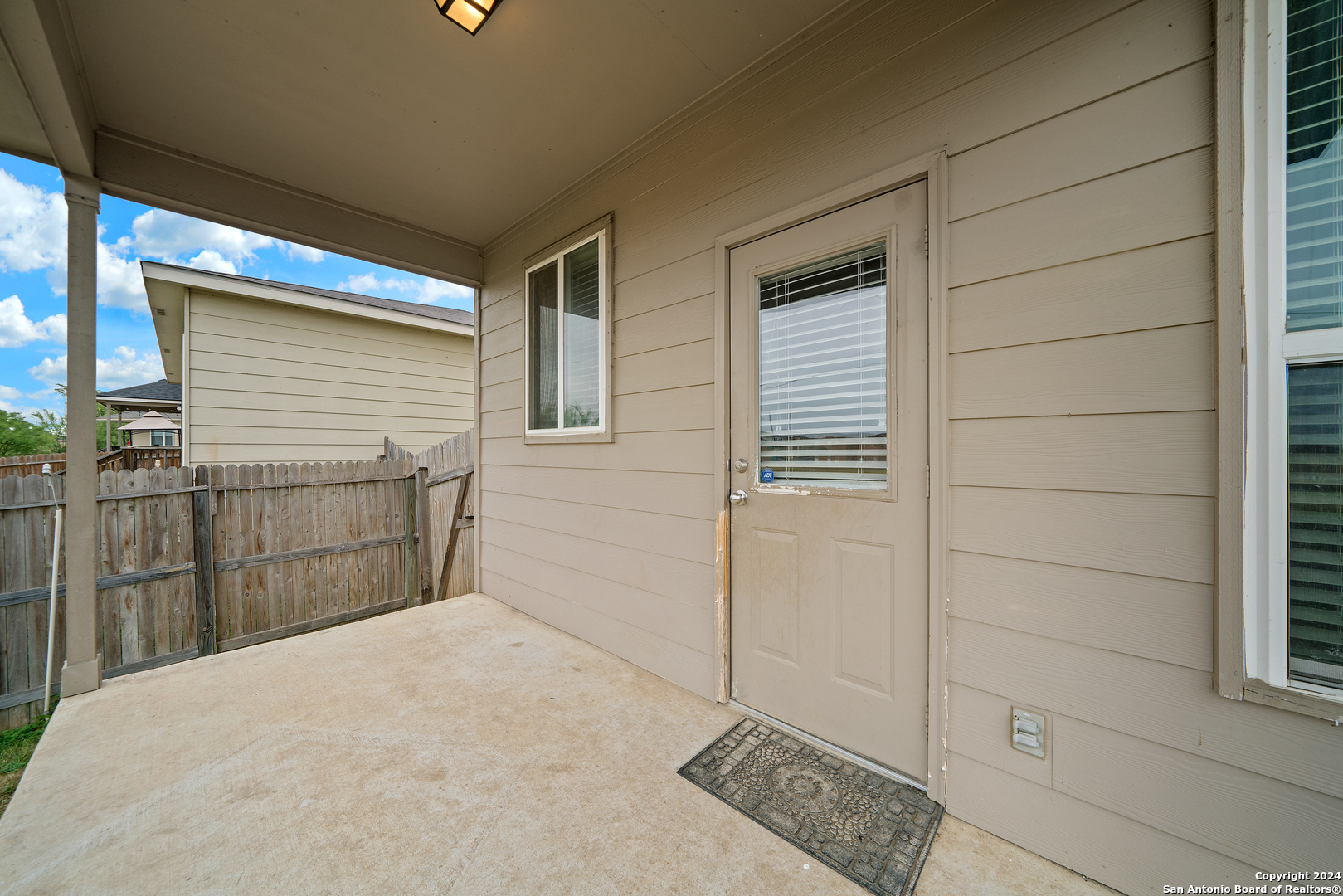 2415 Camberly View Converse, TX 78109 - Photo 27 of 30