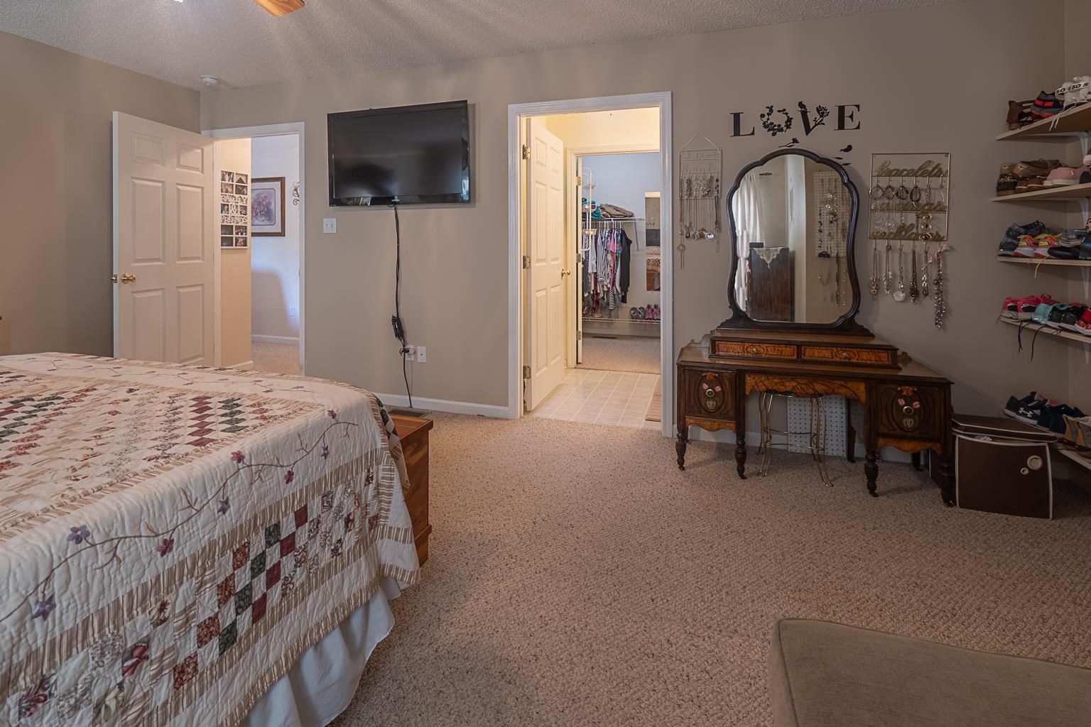 106 Clearwater Road Landrum, SC 29356 - Photo 12 of 25