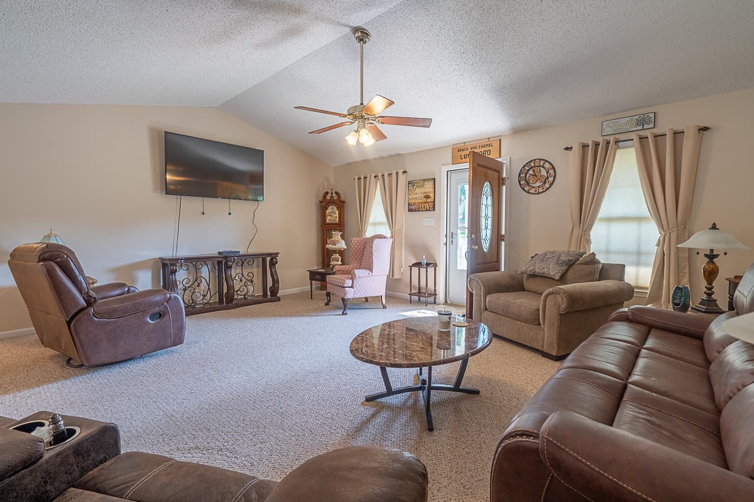 106 Clearwater Road Landrum, SC 29356 - Photo 5 of 25