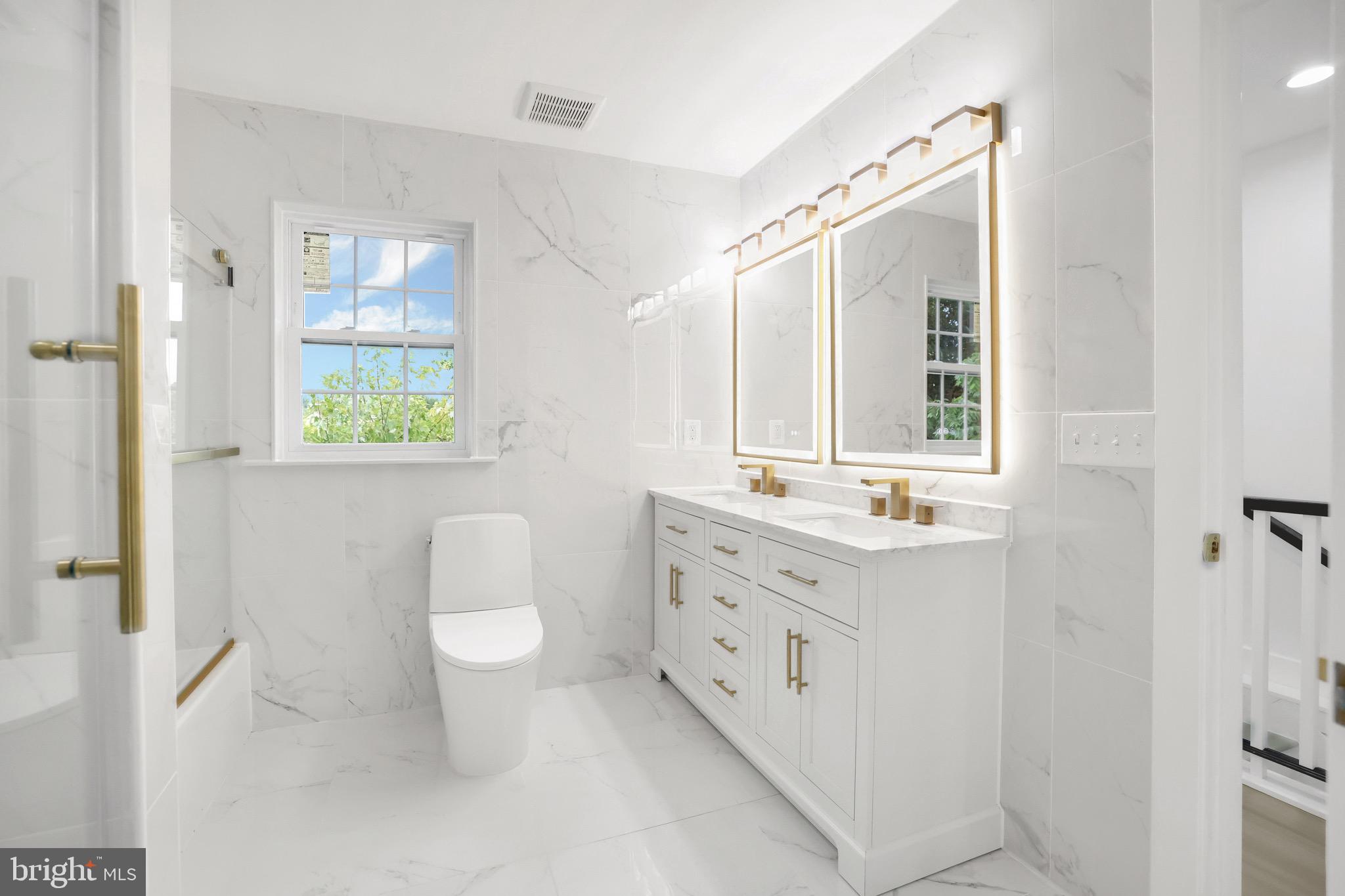 623 Longfellow Street Northwest Washington, DC 20011 - Photo 15 of 28